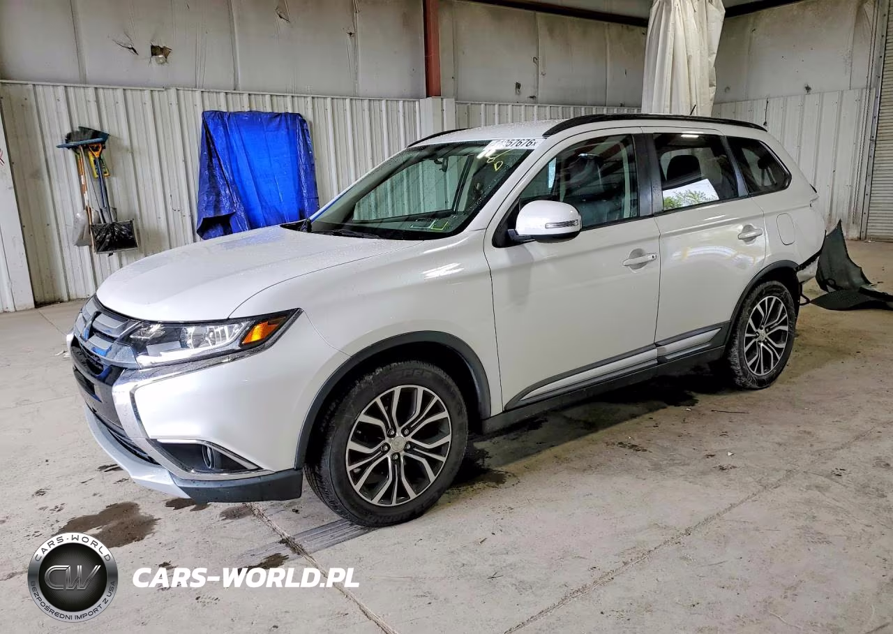 2016 Mitsubishi Outlander Se