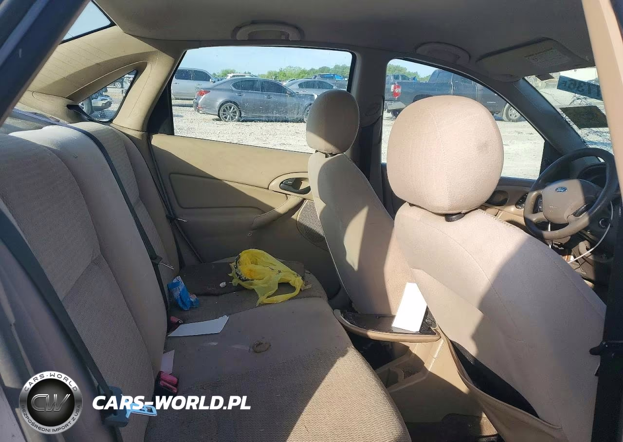 2004 Ford Focus Se Comfort VIN:1FAFP34364W174742 - 10