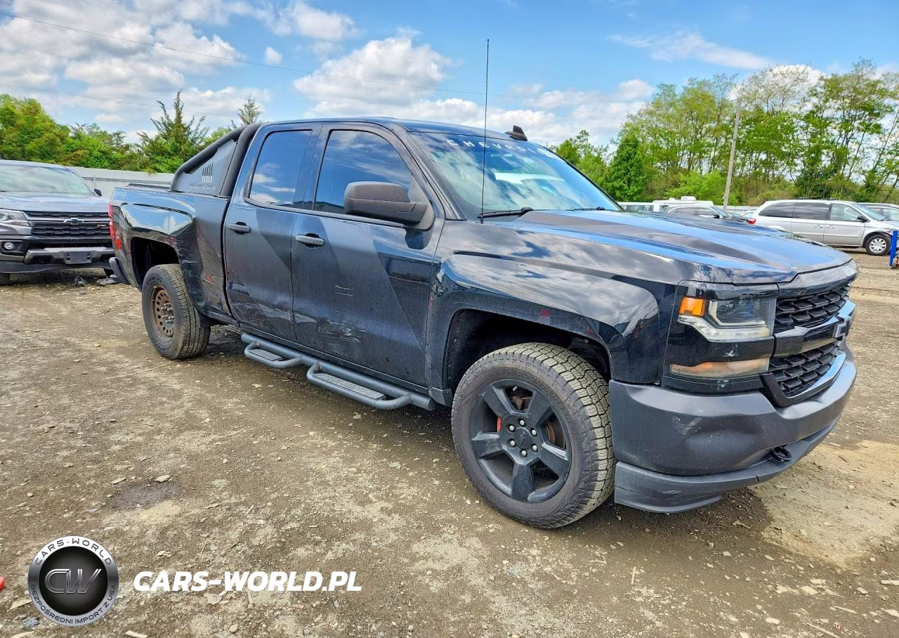 2017 Chevrolet Silverado K1500 VIN:1GCVKNEC1HZ241203 - 4