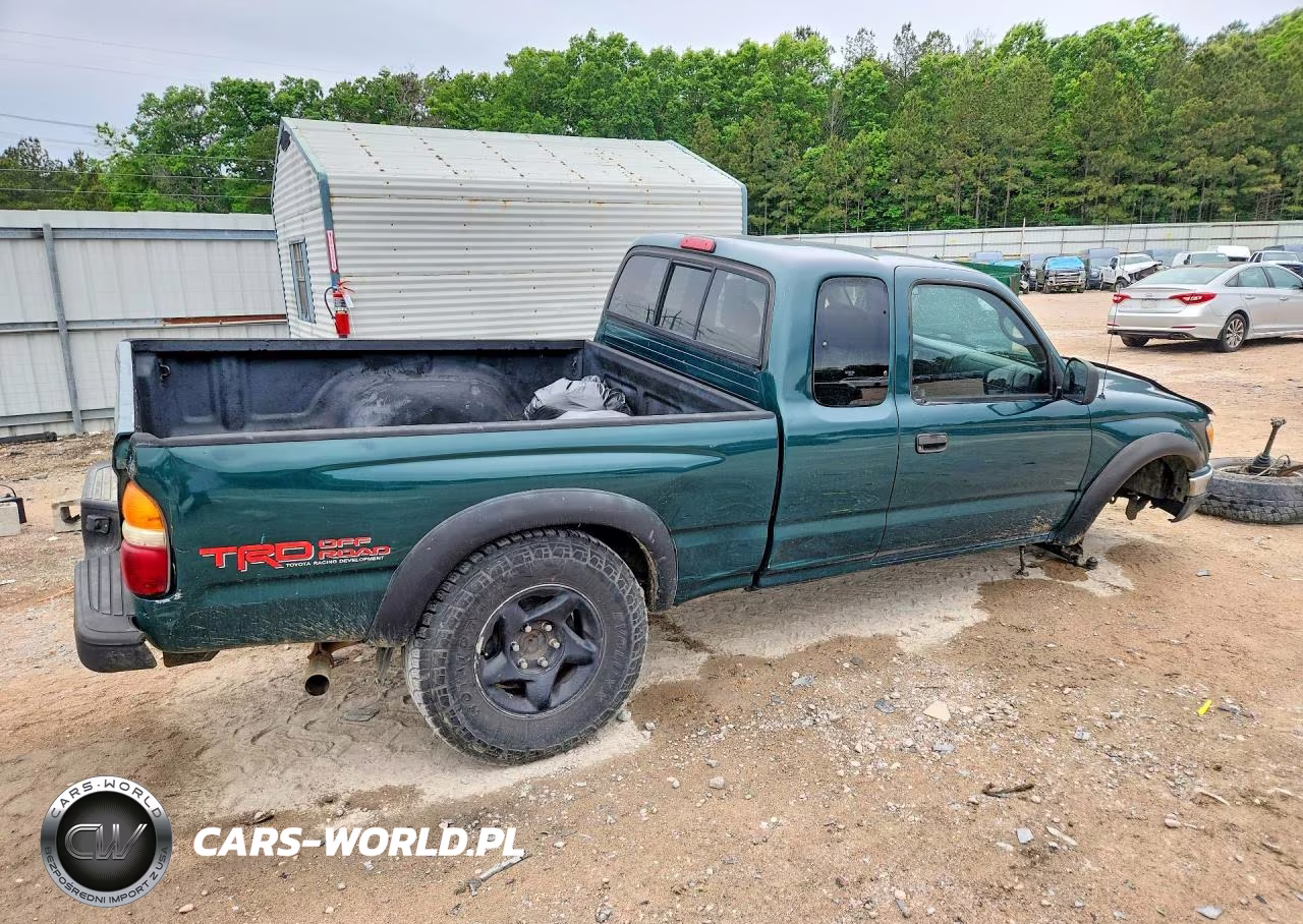 2003 Toyota Tacoma Xtracab VIN:5TEWN72N03Z212026 - 3
