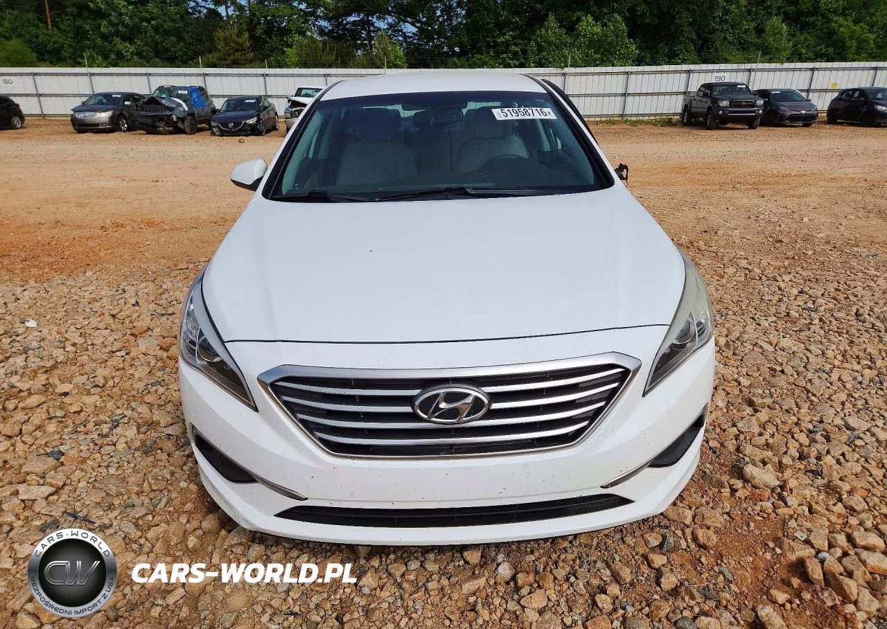 2016 Hyundai Sonata Se VIN:5NPE24AF4GH327881 - 5