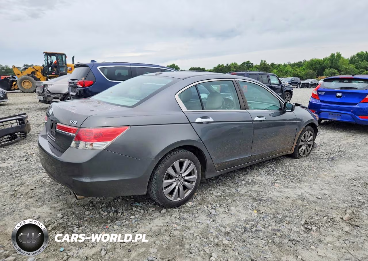 2012 Honda Accord Exl VIN:1HGCP3F81CA026503 - 3