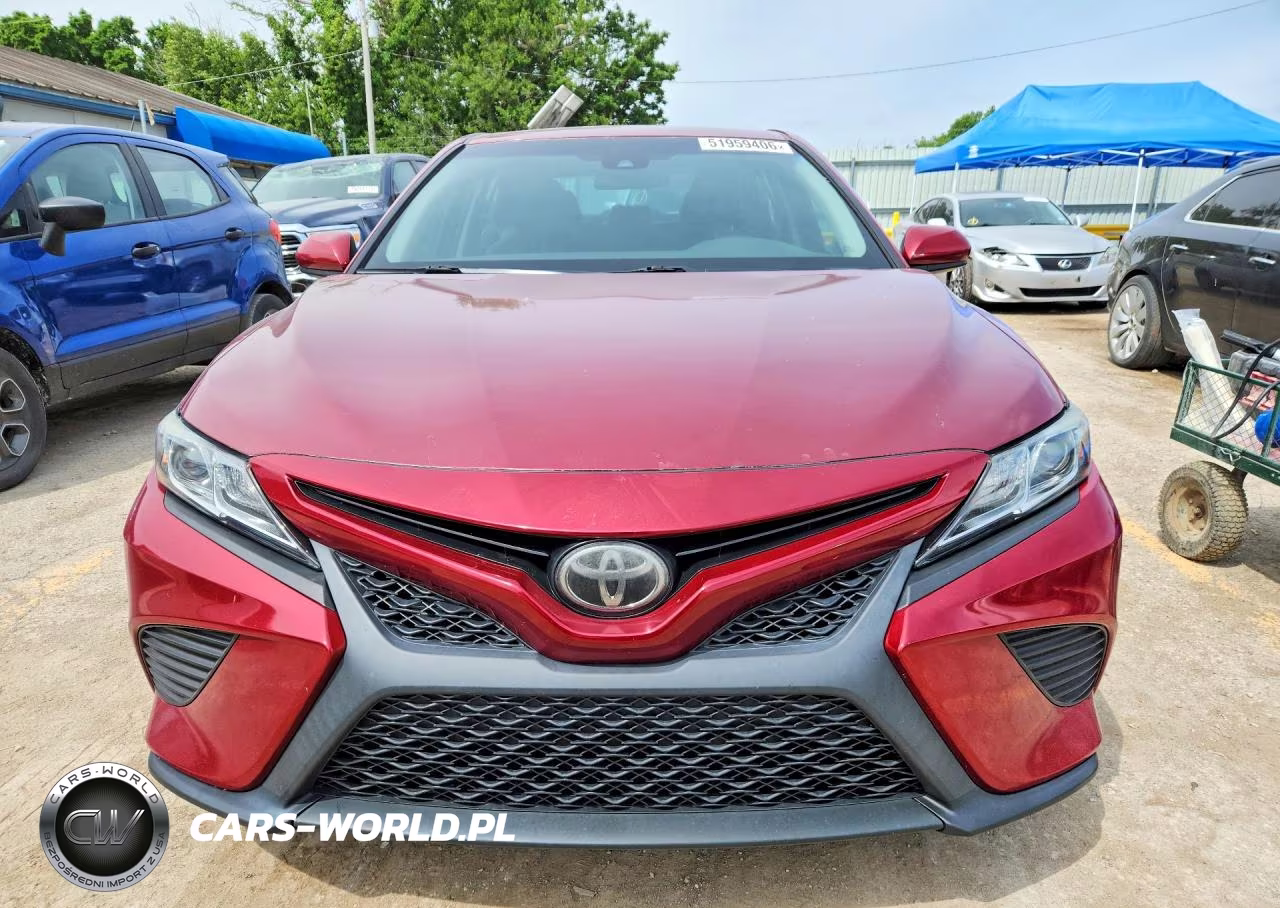 2018 Toyota Camry Se VIN:4T1B11HK4JU565147 - 5