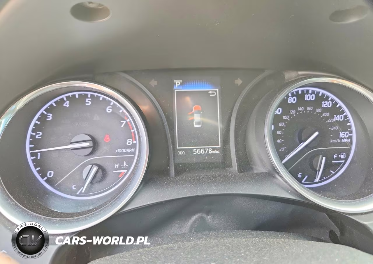 2018 Toyota Camry Se VIN:4T1B11HK4JU565147 - 9