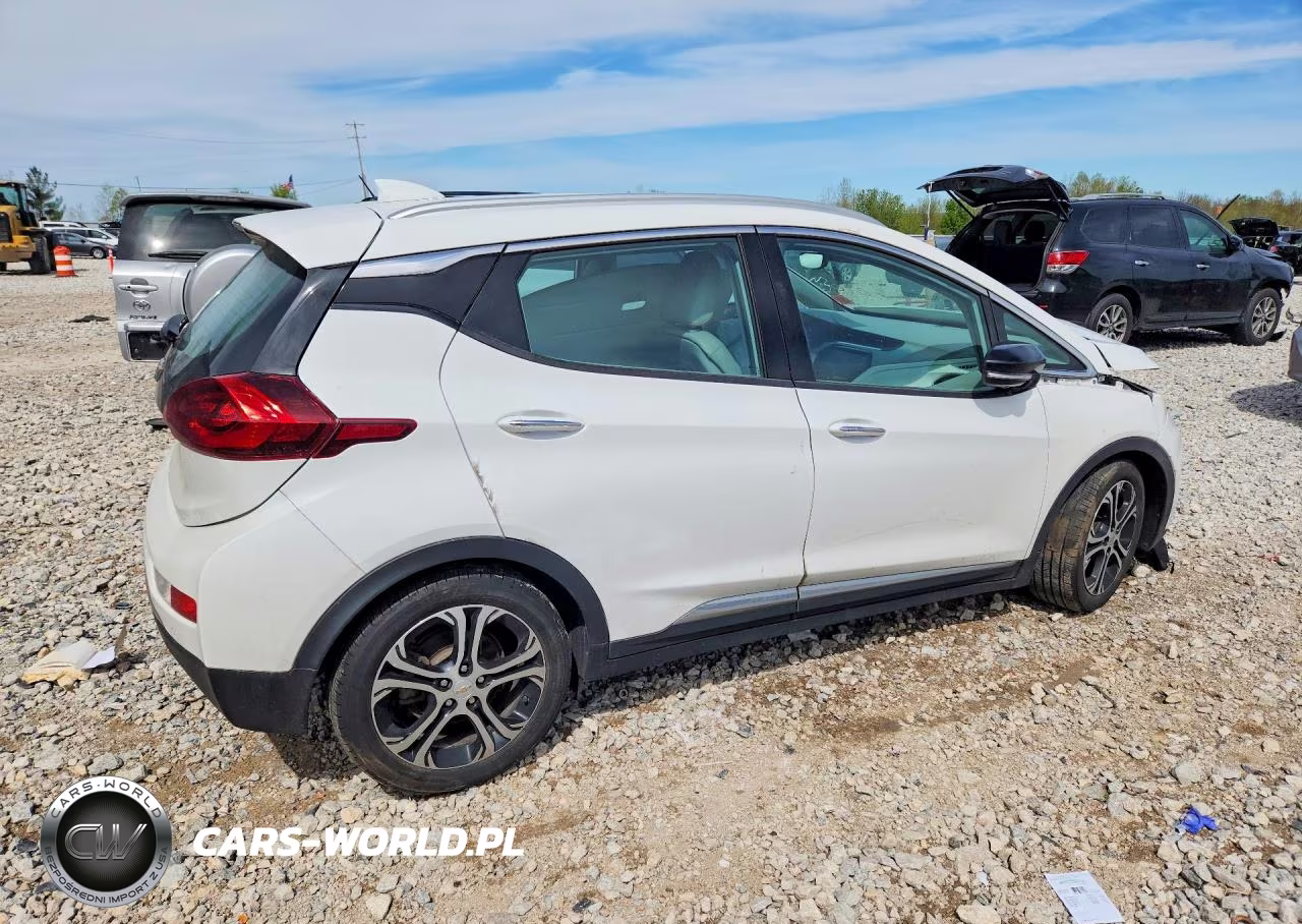 2020 Chevrolet Bolt Ev Premier VIN:1G1FZ6S02L4120579 - 3