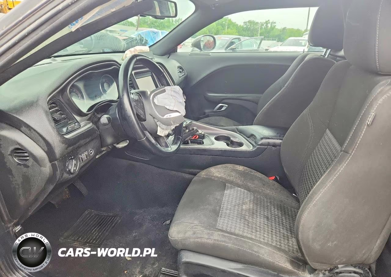 2021 Dodge Challenger Sxt VIN:2C3CDZAG1MH623408 - 7