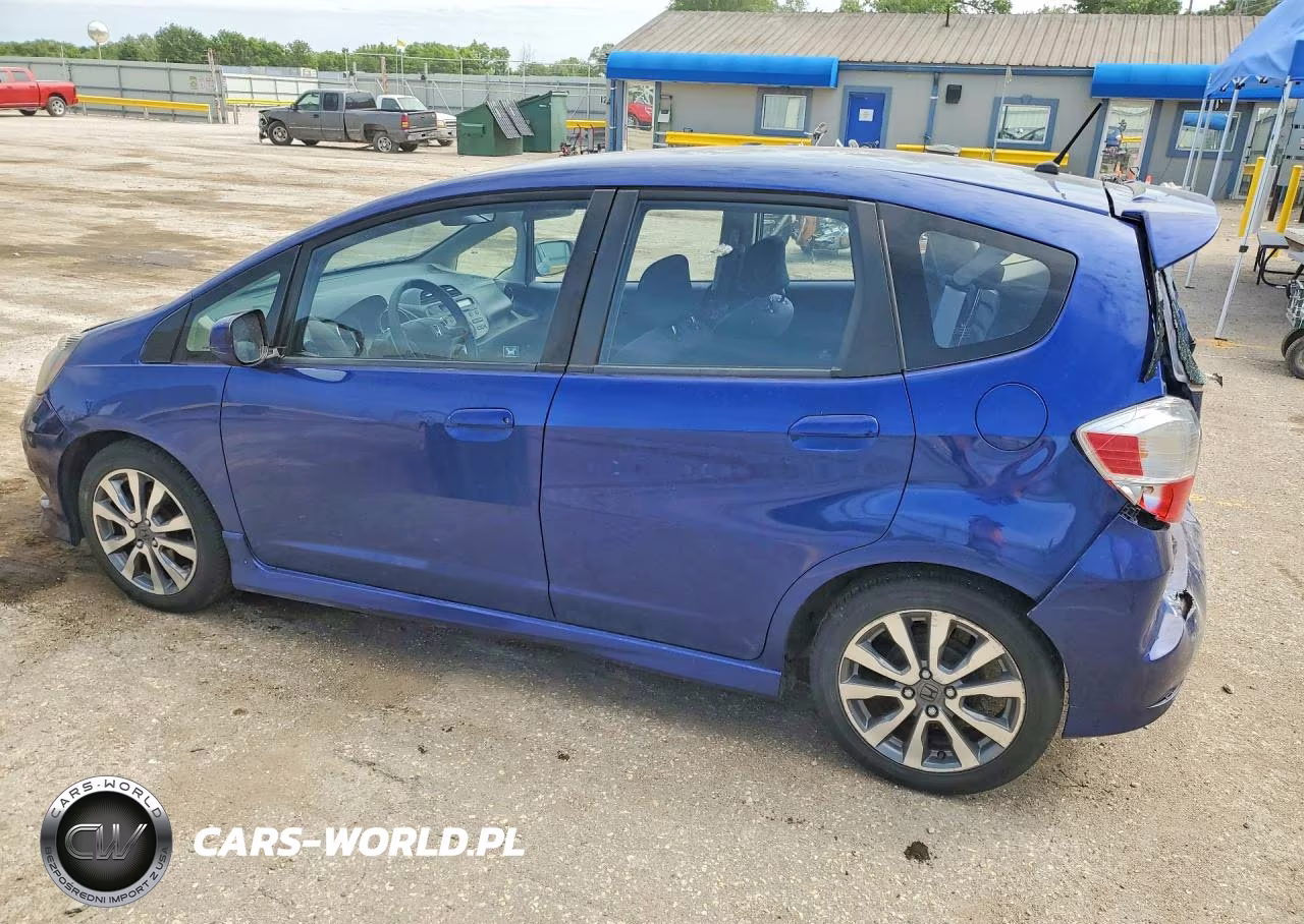 2013 Honda Fit Sport VIN:JHMGE8H57DC010560 - 2