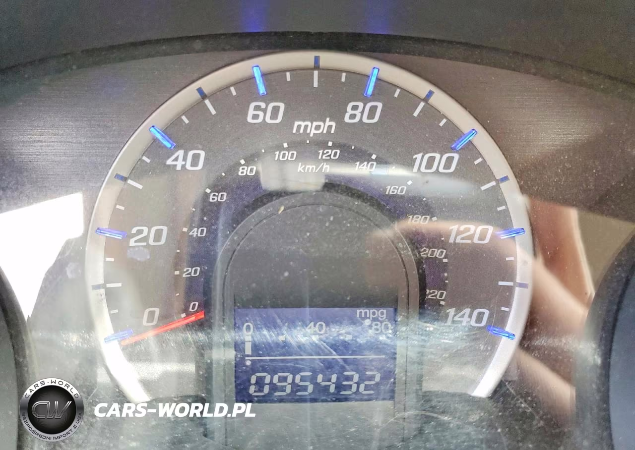 2013 Honda Fit Sport VIN:JHMGE8H57DC010560 - 9
