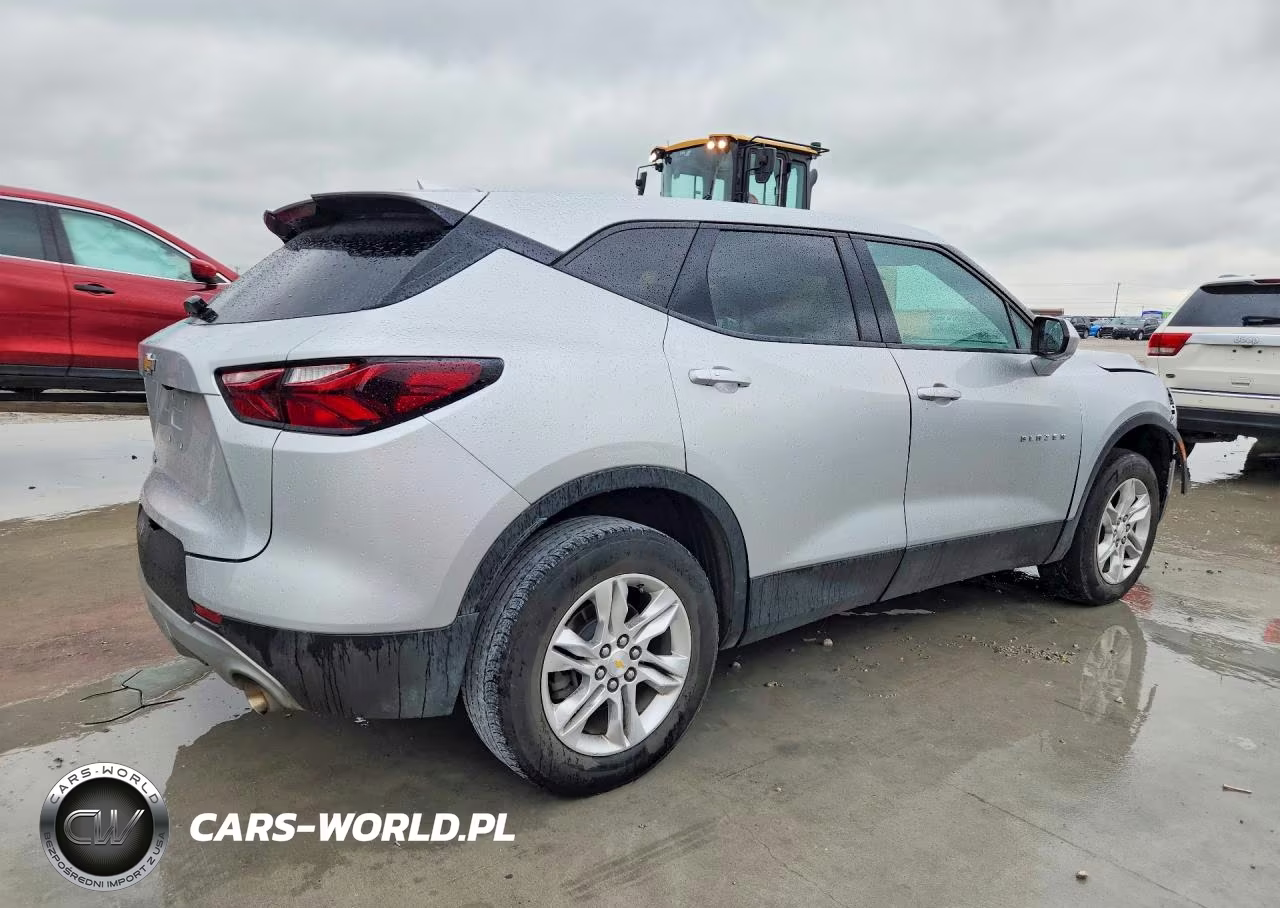 2022 Chevrolet Blazer 2Lt VIN:3GNKBCR49NS134328 - 3