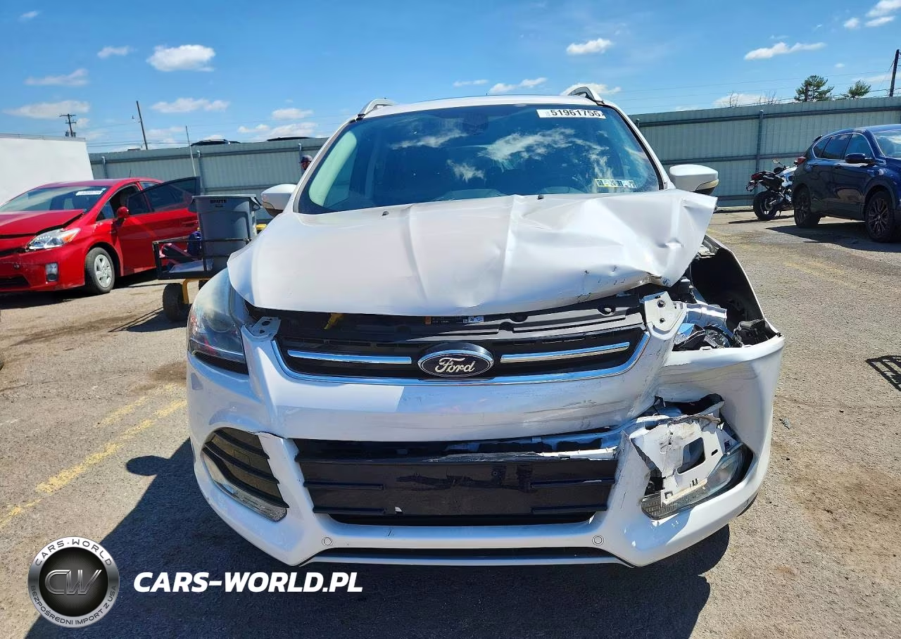 2016 Ford Escape Titanium VIN:1FMCU9J90GUC03522 - 5