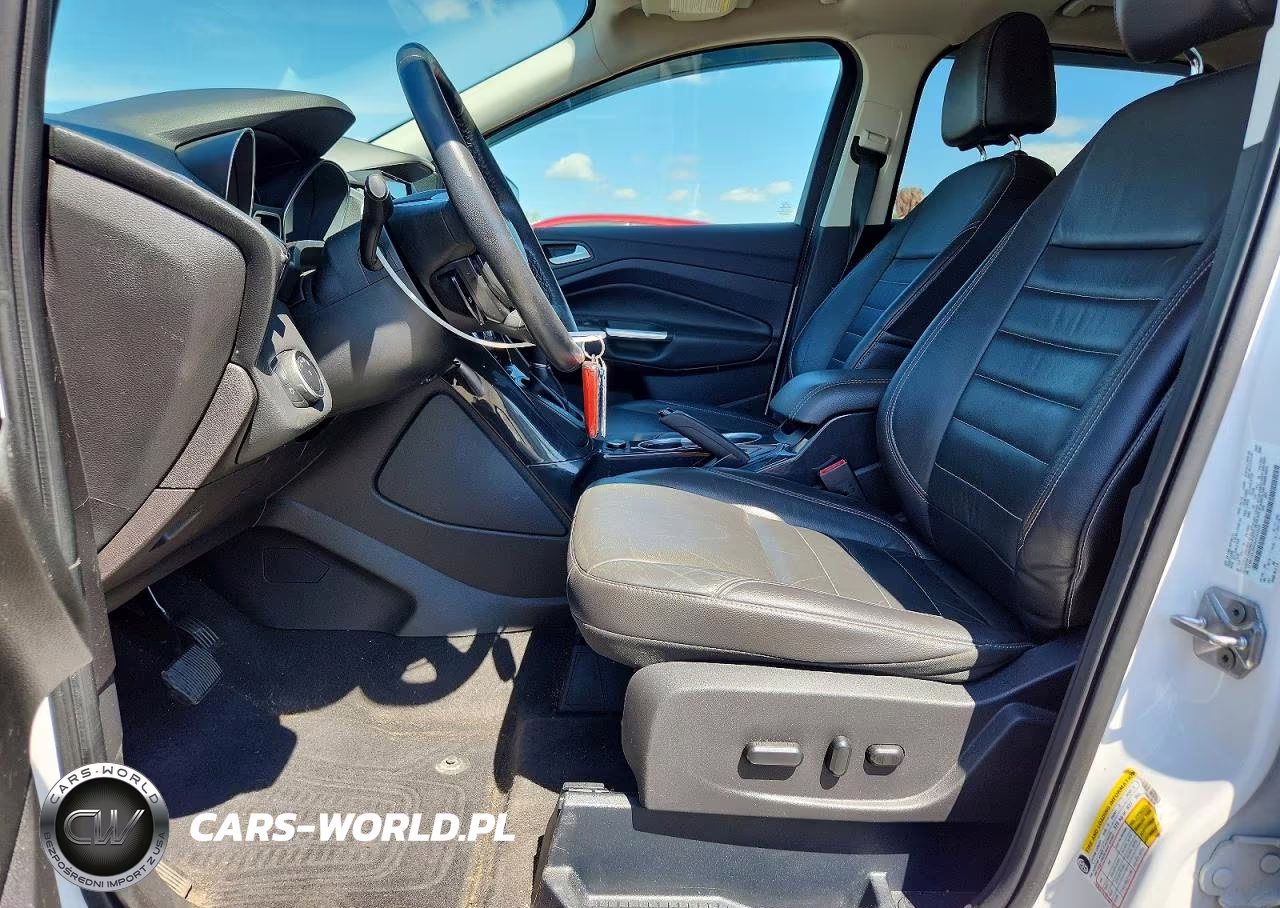 2016 Ford Escape Titanium VIN:1FMCU9J90GUC03522 - 7