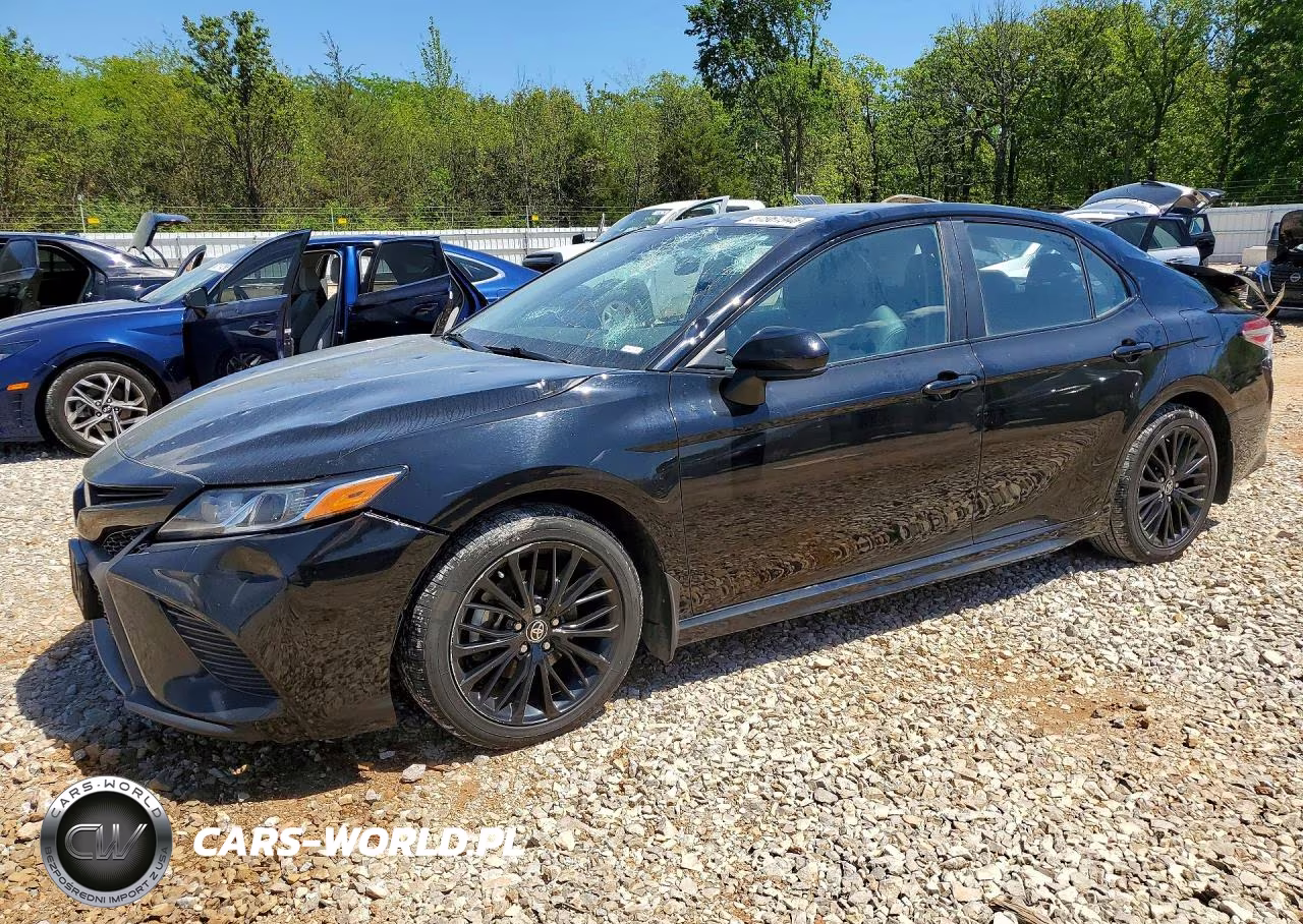 2020 Toyota Camry Se Nightshade