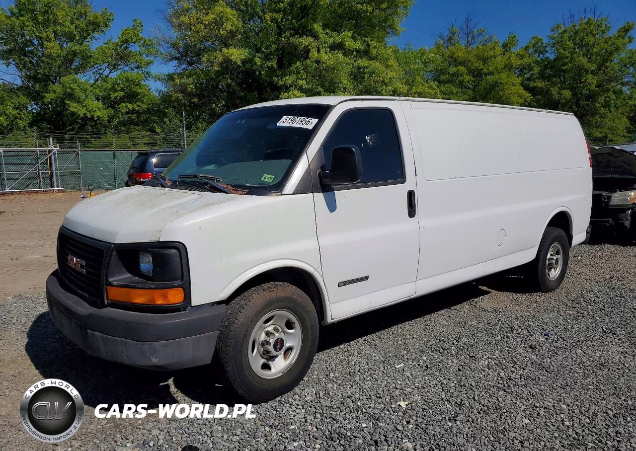2004 GMC Savana 3500 Delivery Van