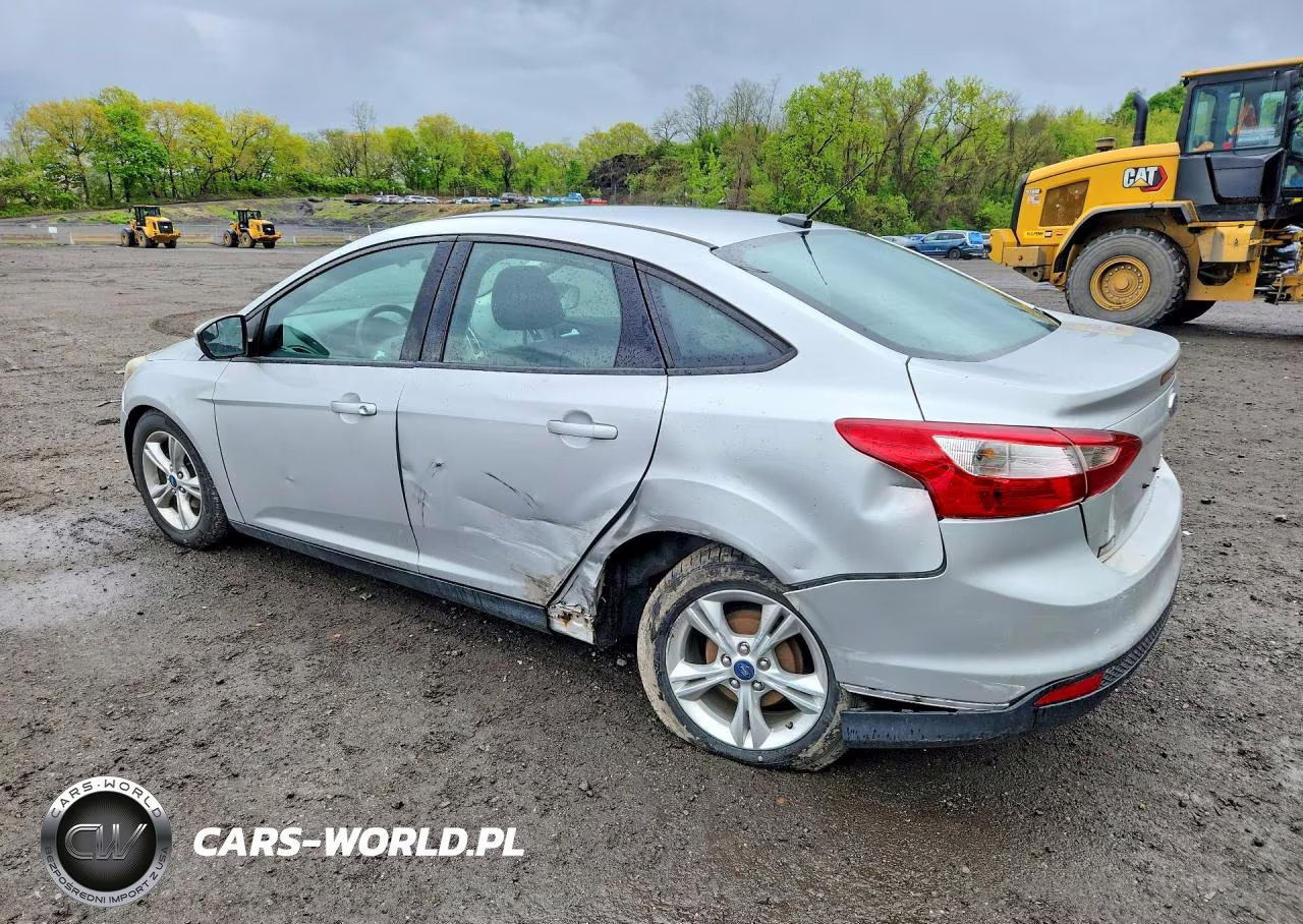 2014 Ford Focus Se VIN:1FADP3F22EL346392 - 2
