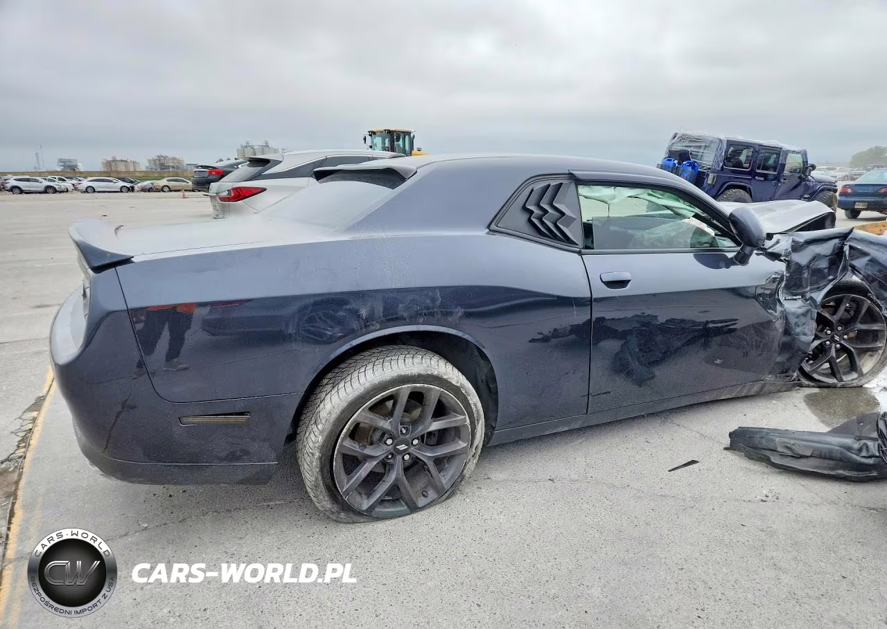 2019 Dodge Challenger R VIN:2C3CDZBTXKH654813 - 3