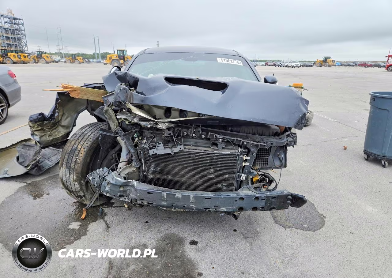 2019 Dodge Challenger R VIN:2C3CDZBTXKH654813 - 5