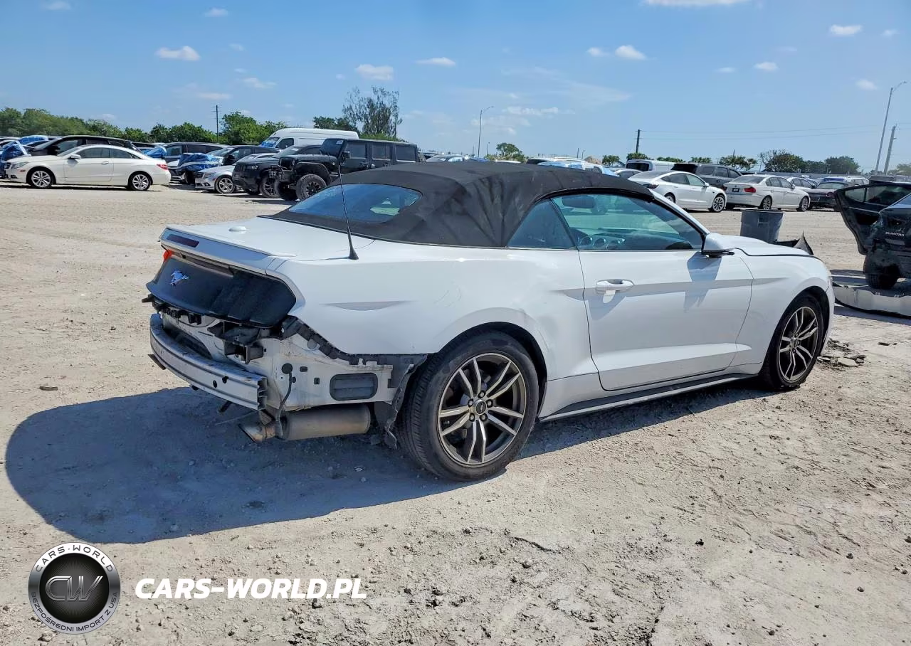 2017 Ford Mustang VIN:1FATP8UH3H5292836 - 3