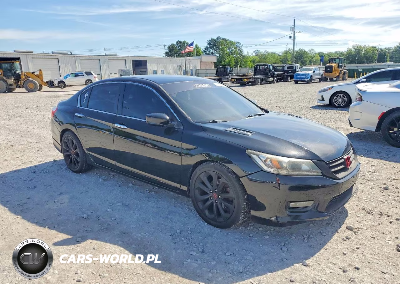 2015 Honda Accord Sport VIN:1HGCR2E52FA023271 - 4
