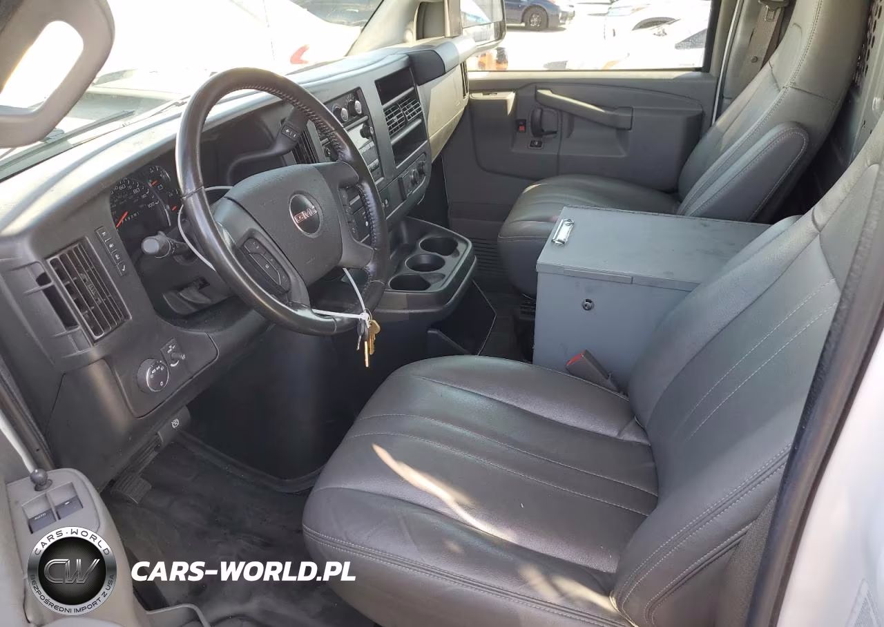 2020 GMC Savana G2500 VIN:1GTW7AFP9L1129384 - 7