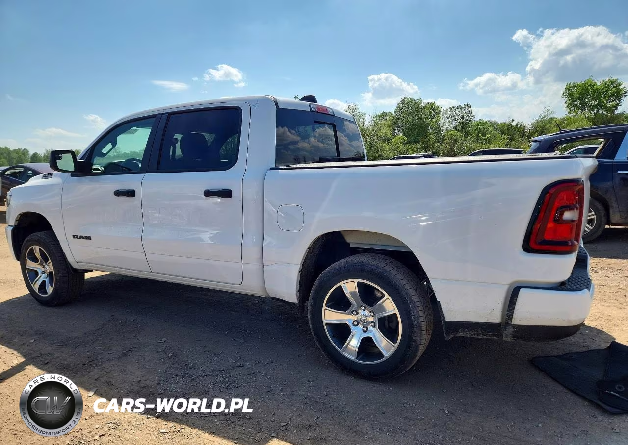 2025 Ram 1500 Tradesman VIN:1C6RRFGGXSN592796 - 2