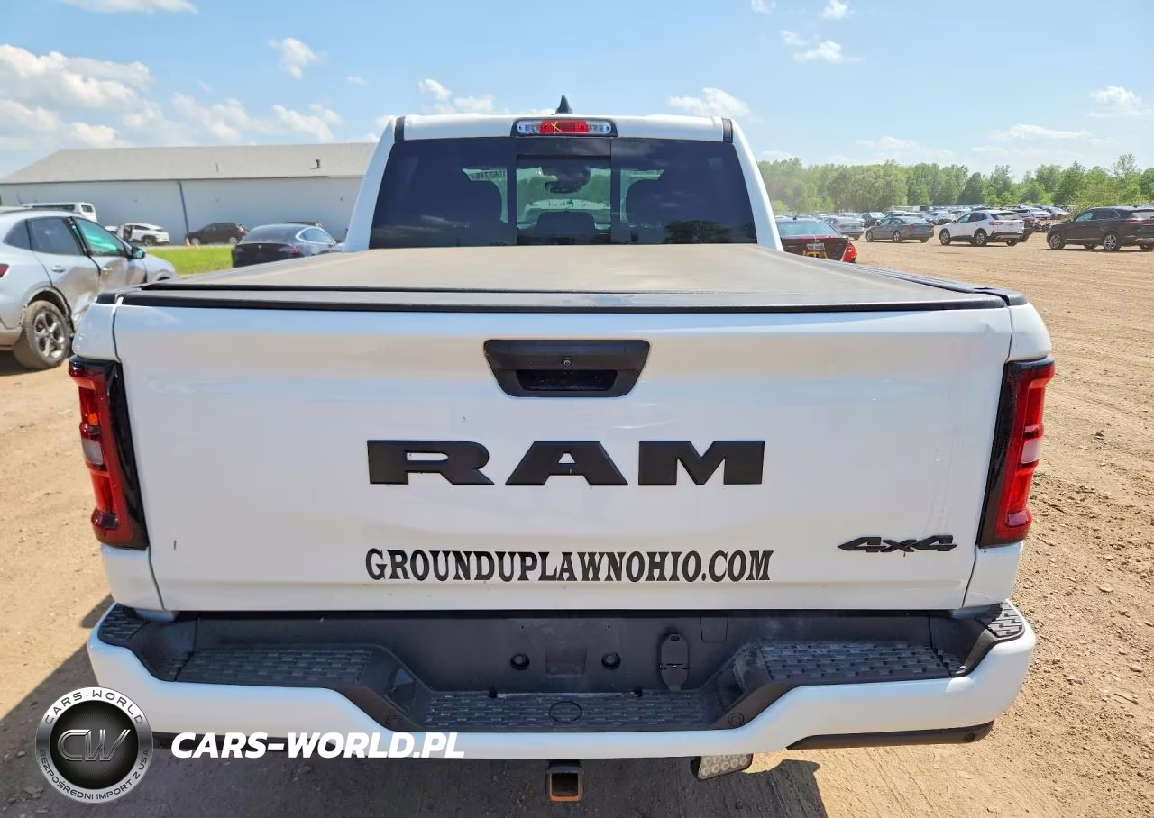 2025 Ram 1500 Tradesman VIN:1C6RRFGGXSN592796 - 6