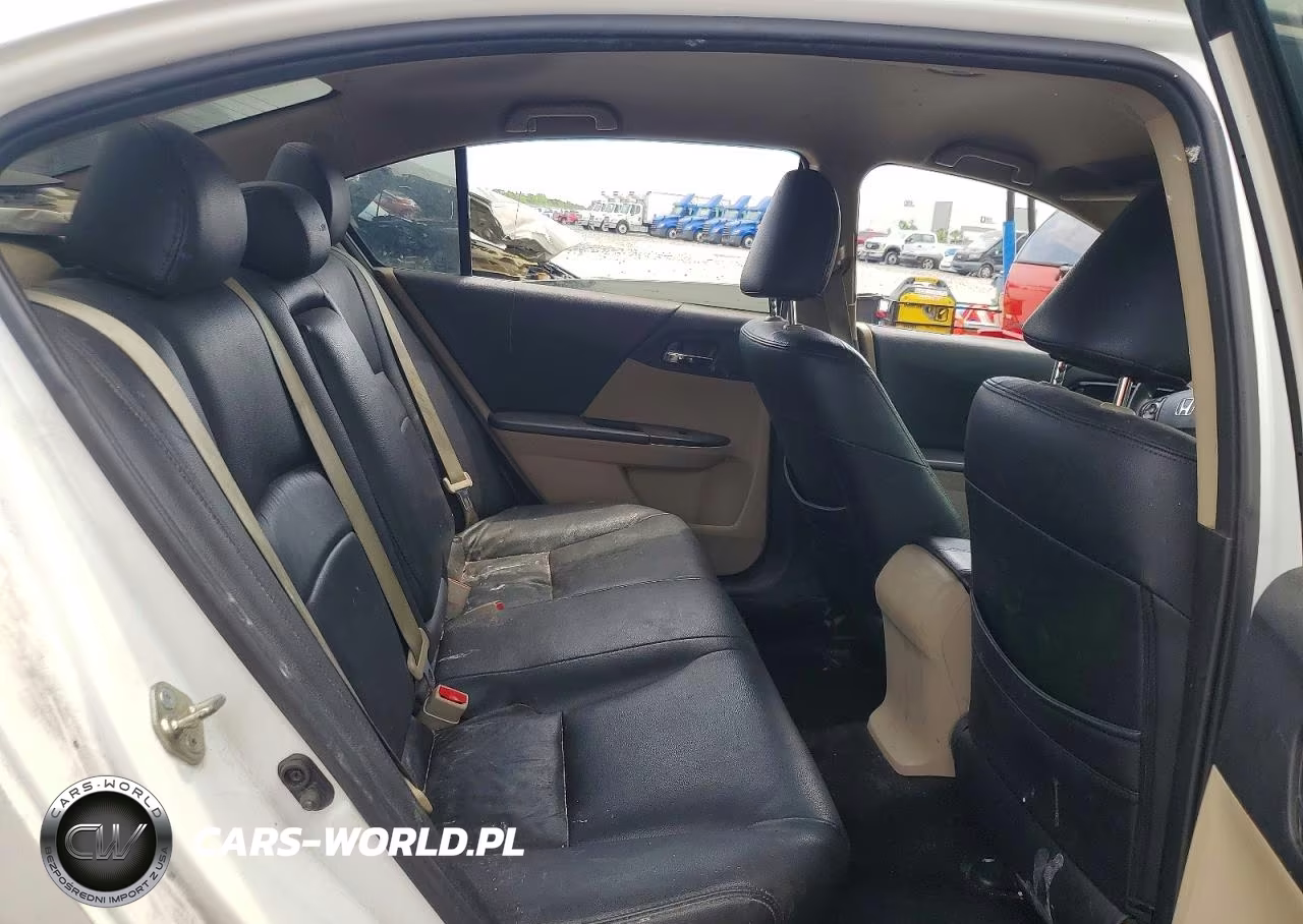 2017 Honda Accord VIN:1HGCR2F34HA189498 - 10