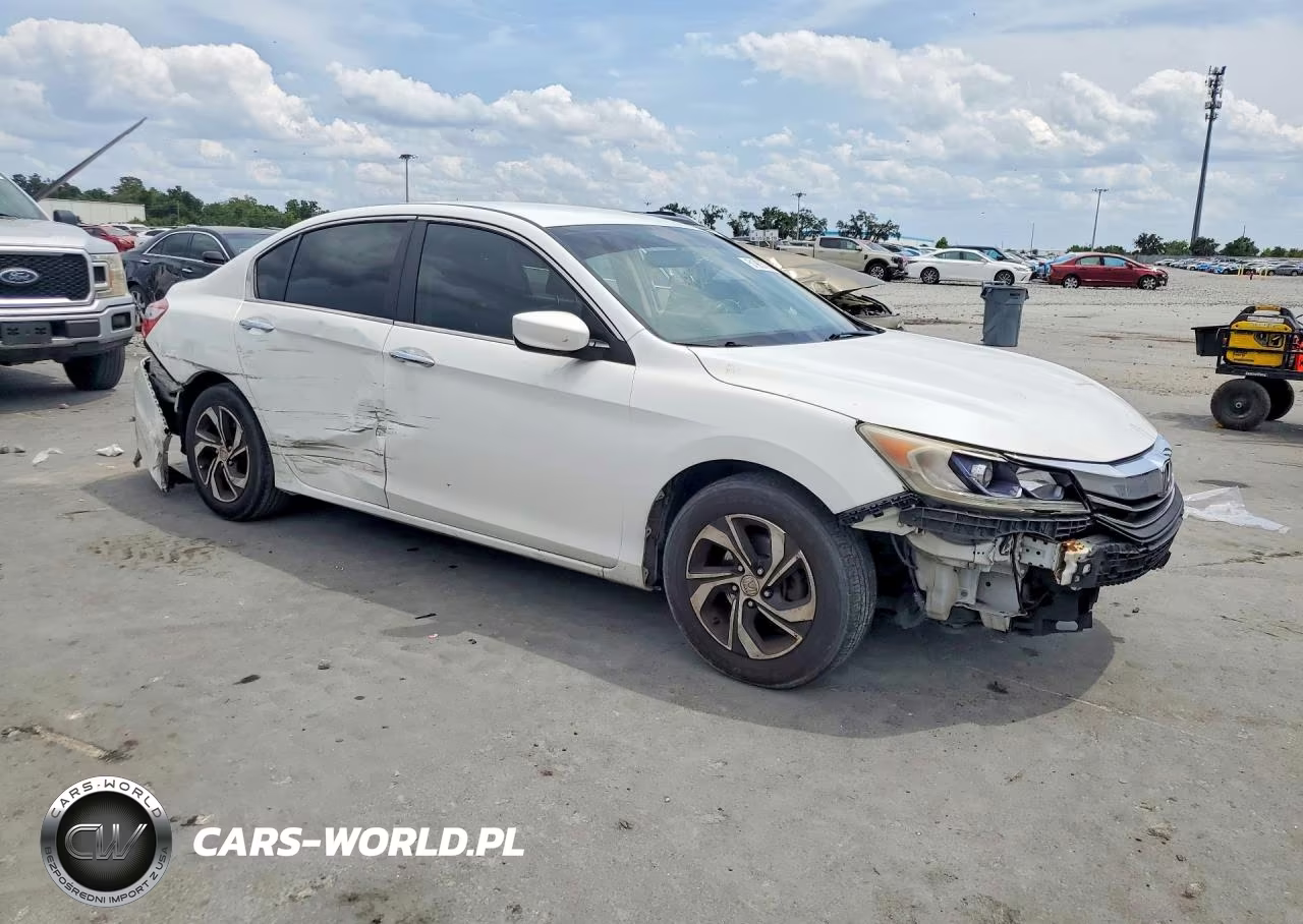 2017 Honda Accord VIN:1HGCR2F34HA189498 - 4