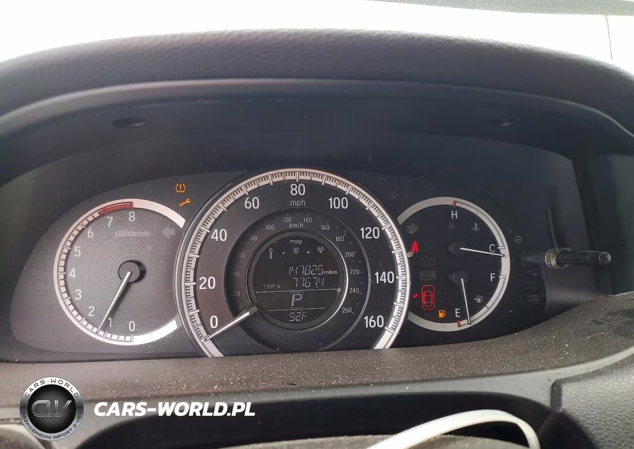 2017 Honda Accord VIN:1HGCR2F34HA189498 - 9