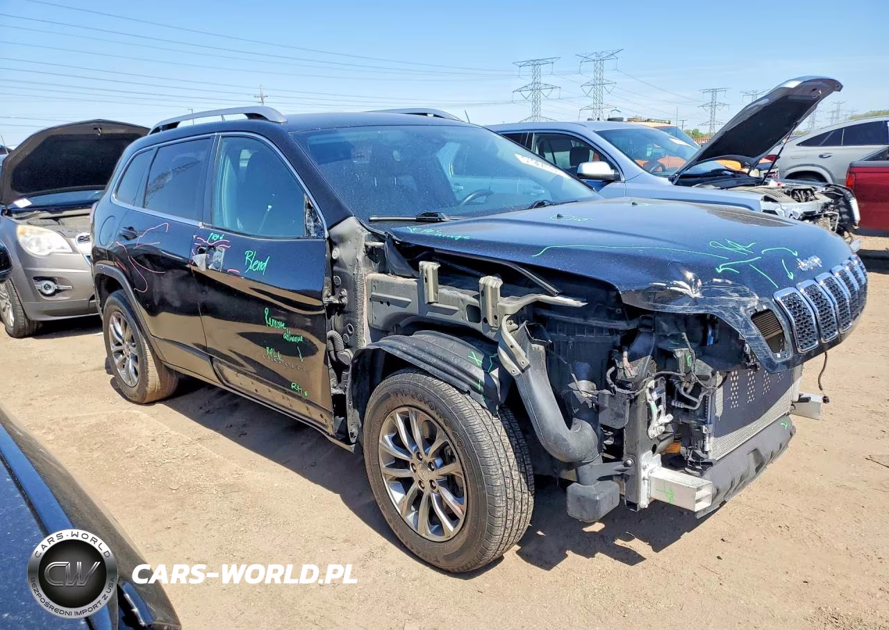 2021 Jeep Cherokee Latitude Lux VIN:1C4PJMMX6MD124959 - 4