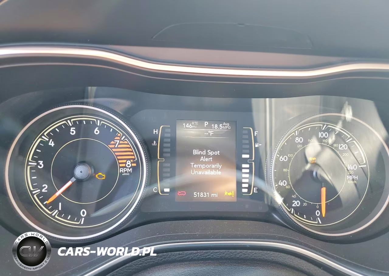2021 Jeep Cherokee Latitude Lux VIN:1C4PJMMX6MD124959 - 9
