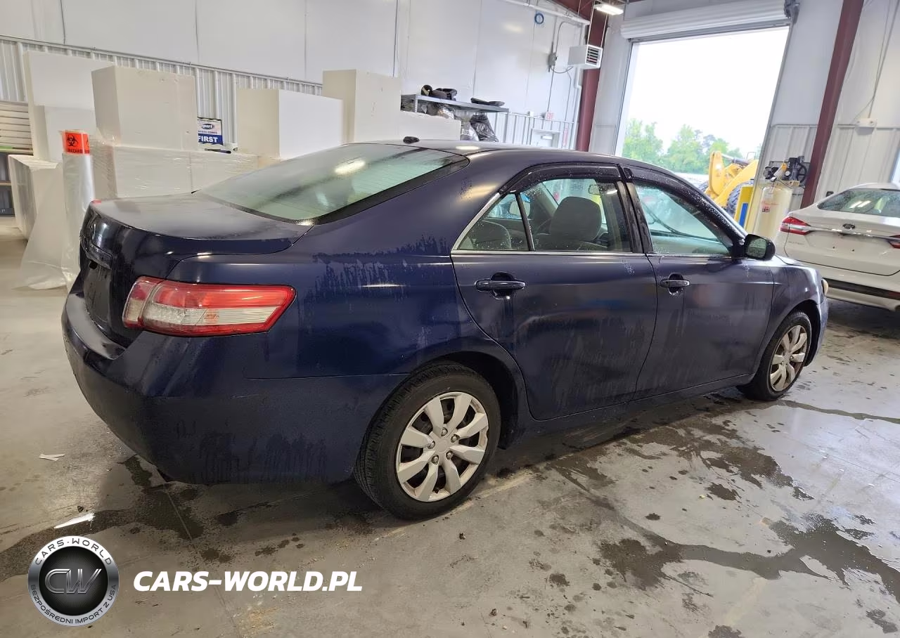 2011 Toyota Camry VIN:4T1BF3EK5BU596796 - 3