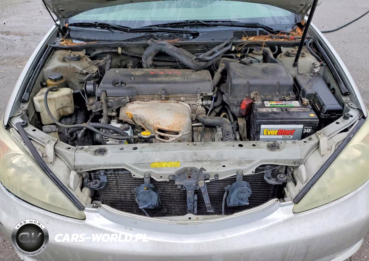 2002 Toyota Camry Le VIN:4T1BE32K22U593717 - 11