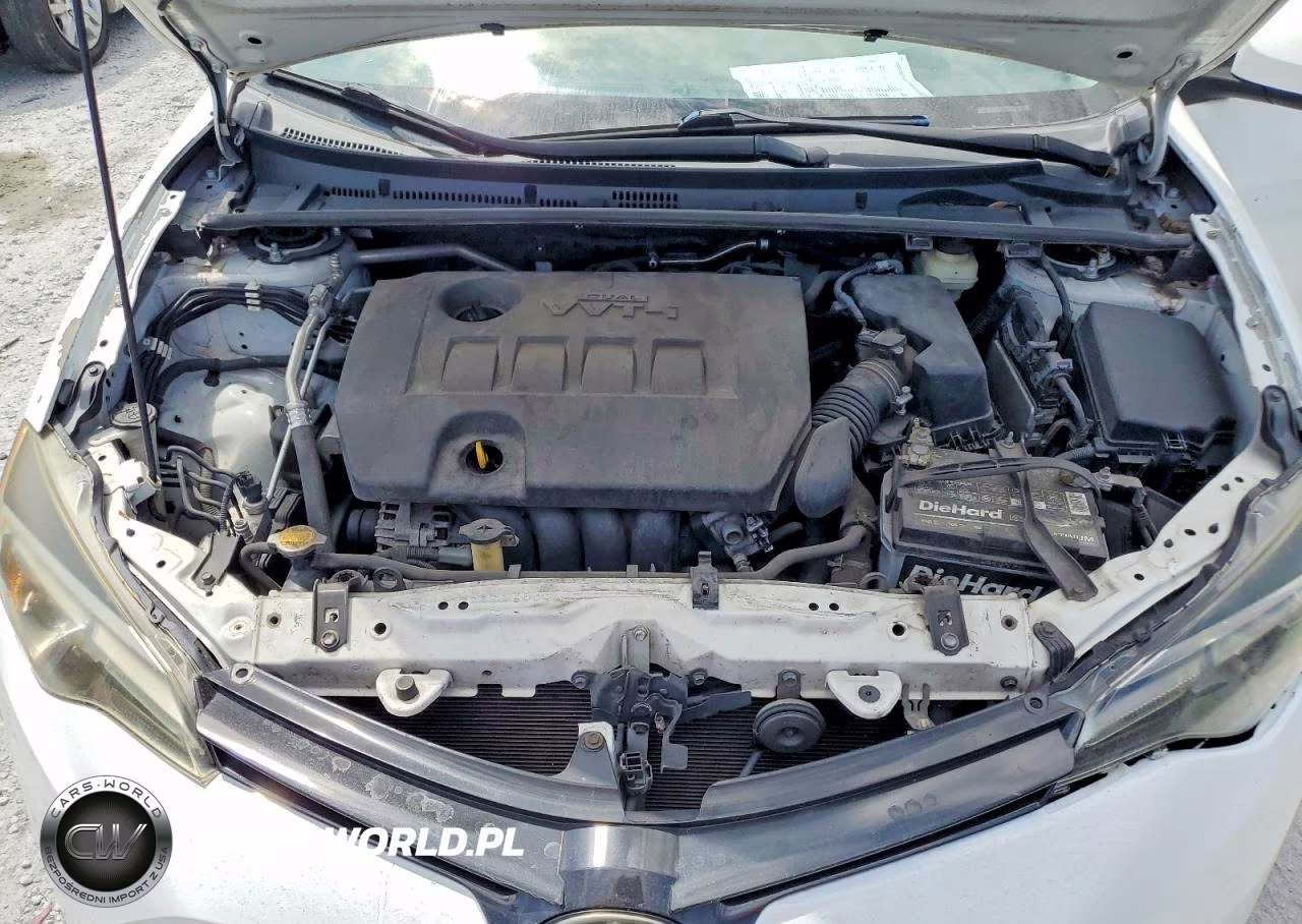 2017 Toyota Corolla Le VIN:5YFBURHE8HP571075 - 11