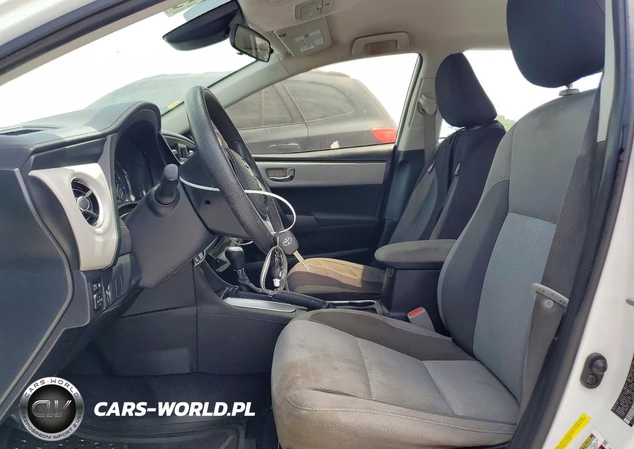 2017 Toyota Corolla Le VIN:5YFBURHE8HP571075 - 7