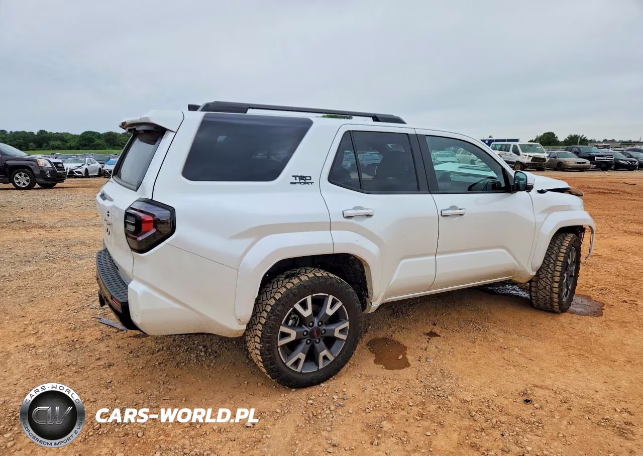 2025 Toyota 4Runner Trd Sport Premium VIN:JTEVA5AR0S5005178 - 3