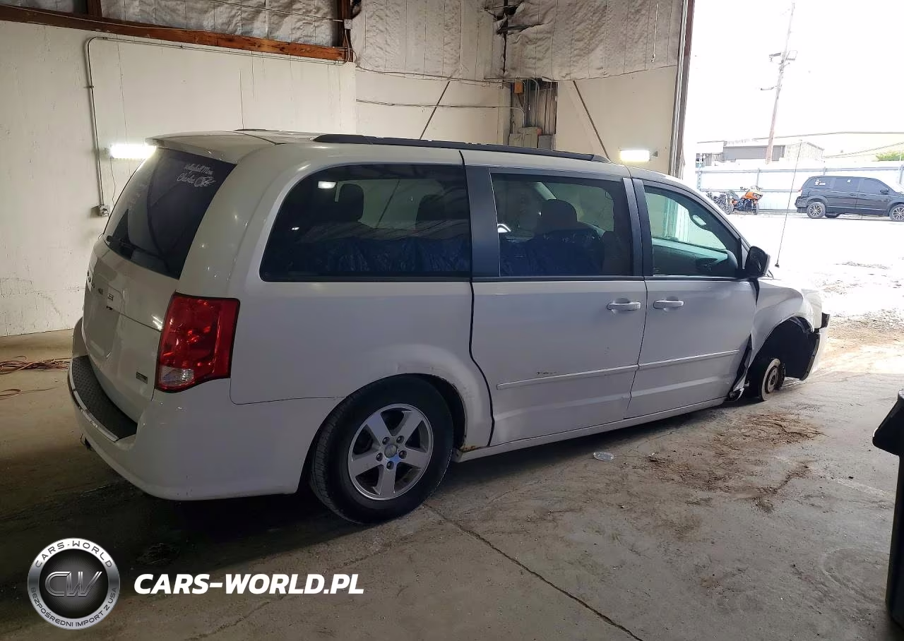 2012 Dodge Grand Caravan Sxt VIN:2C4RDGCG8CR396623 - 3