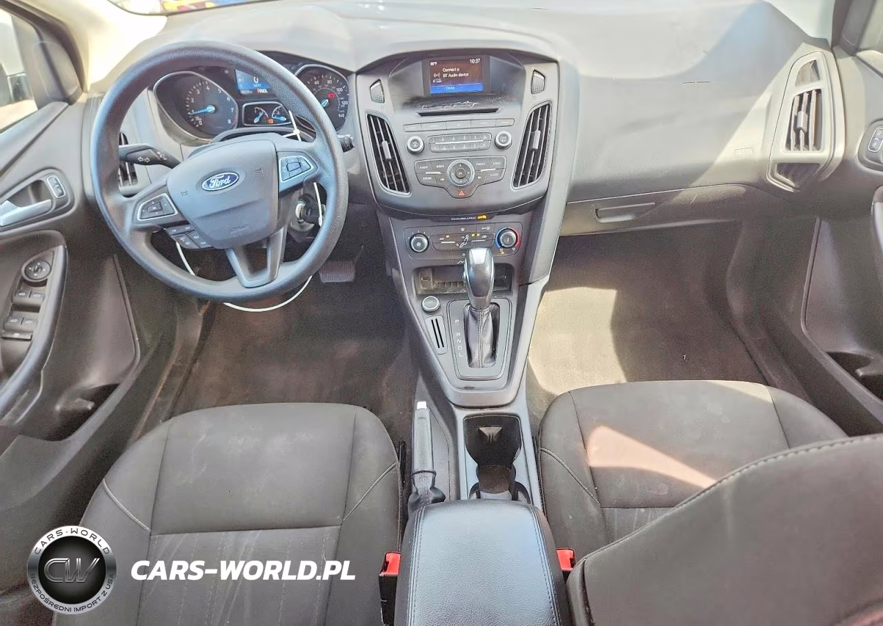 2016 Ford Focus Se VIN:1FADP3K23GL372413 - 8