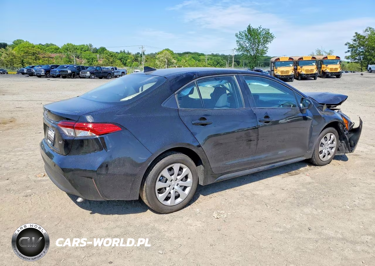 2026 Toyota Corolla Le VIN:5YFB4MDE9TP436883 - 3