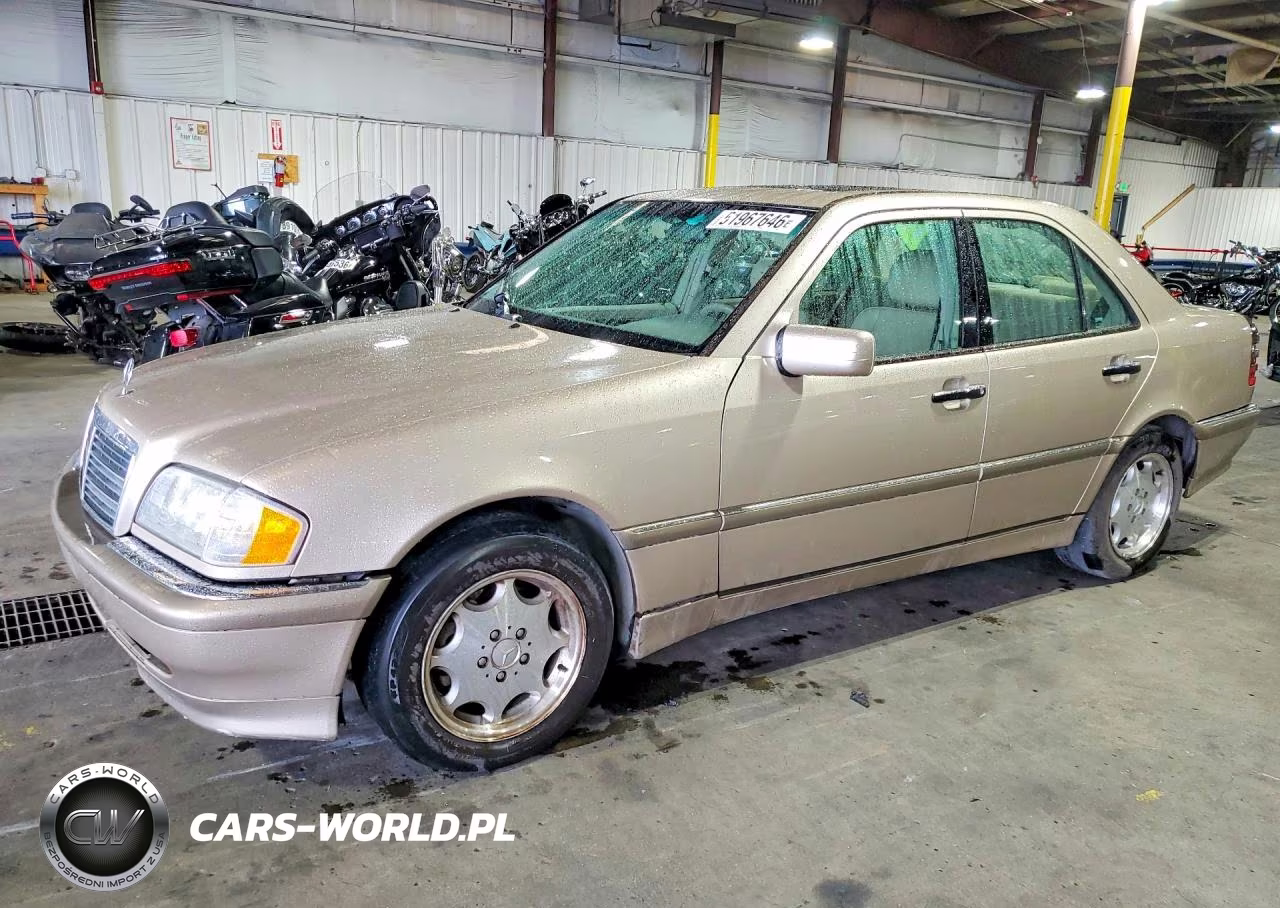 2000 Mercedes-Benz C