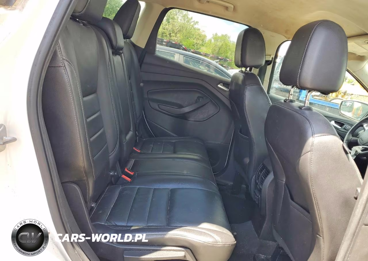 2016 Ford Escape Titanium VIN:1FMCU9J96GUC18560 - 11