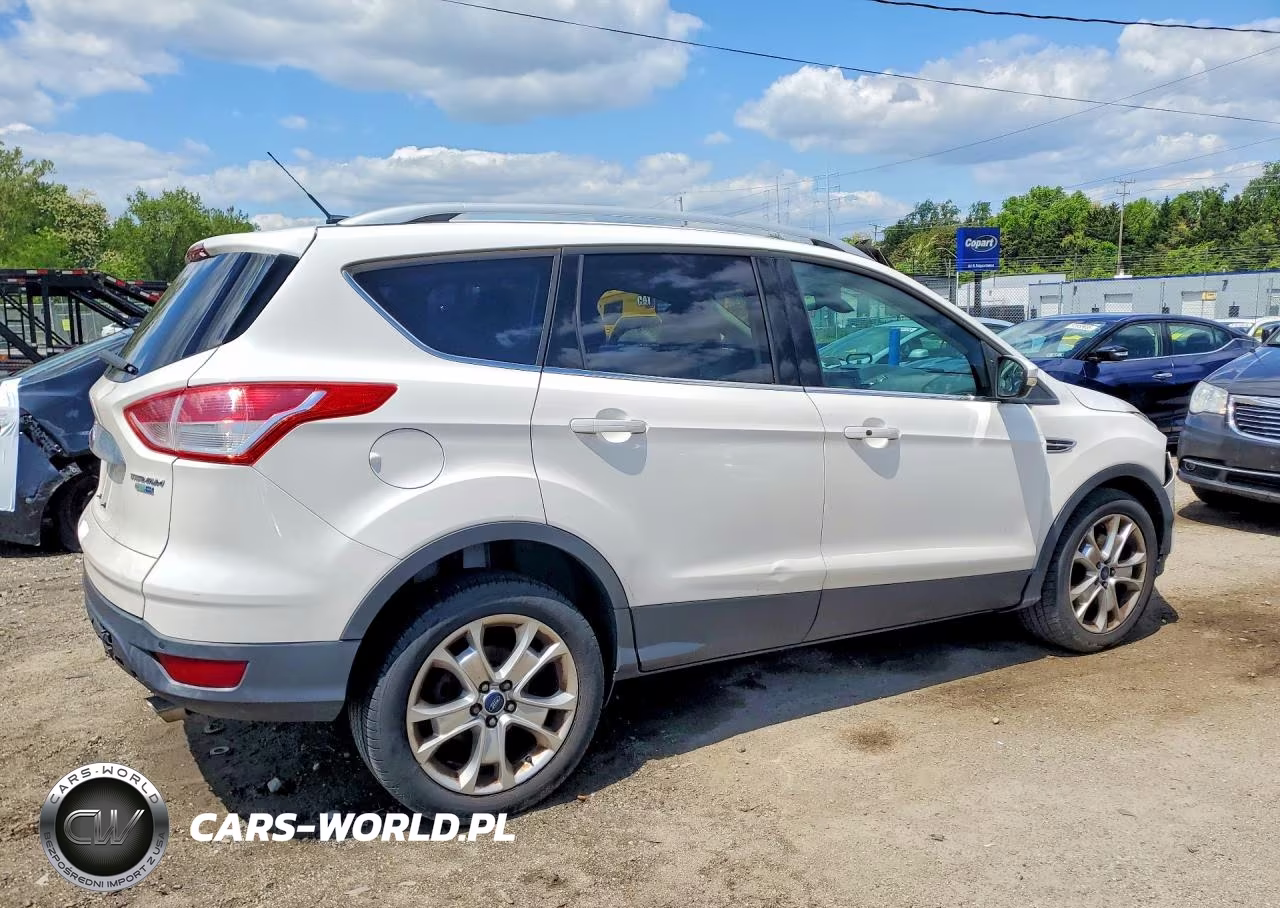 2016 Ford Escape Titanium VIN:1FMCU9J96GUC18560 - 3