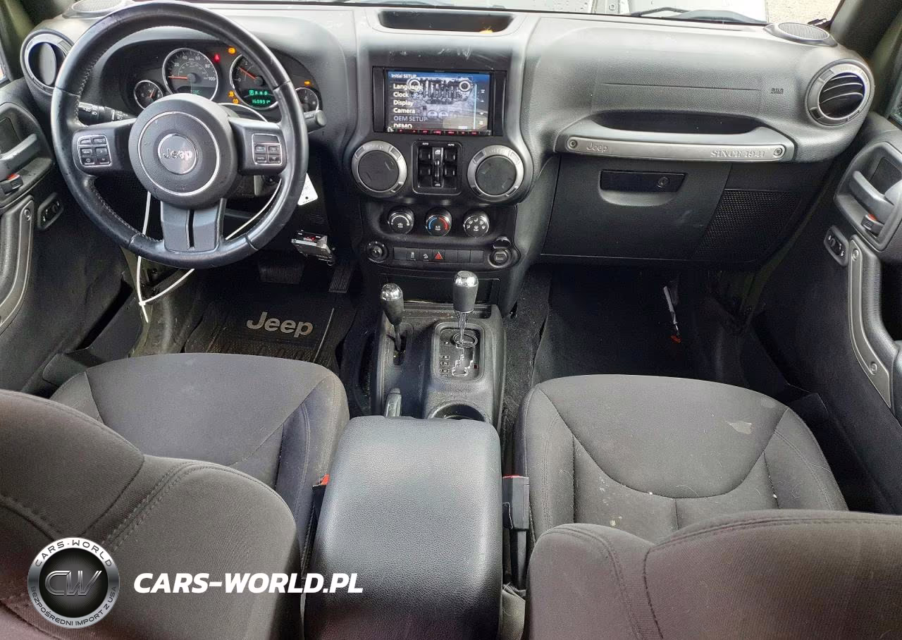 2015 Jeep Wrangler Unlimited Sport VIN:1C4BJWDGXFL728481 - 8