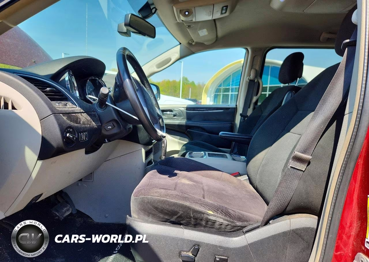 2012 Chrysler Town & Country Touring VIN:2C4RC1BG1CR106594 - 7