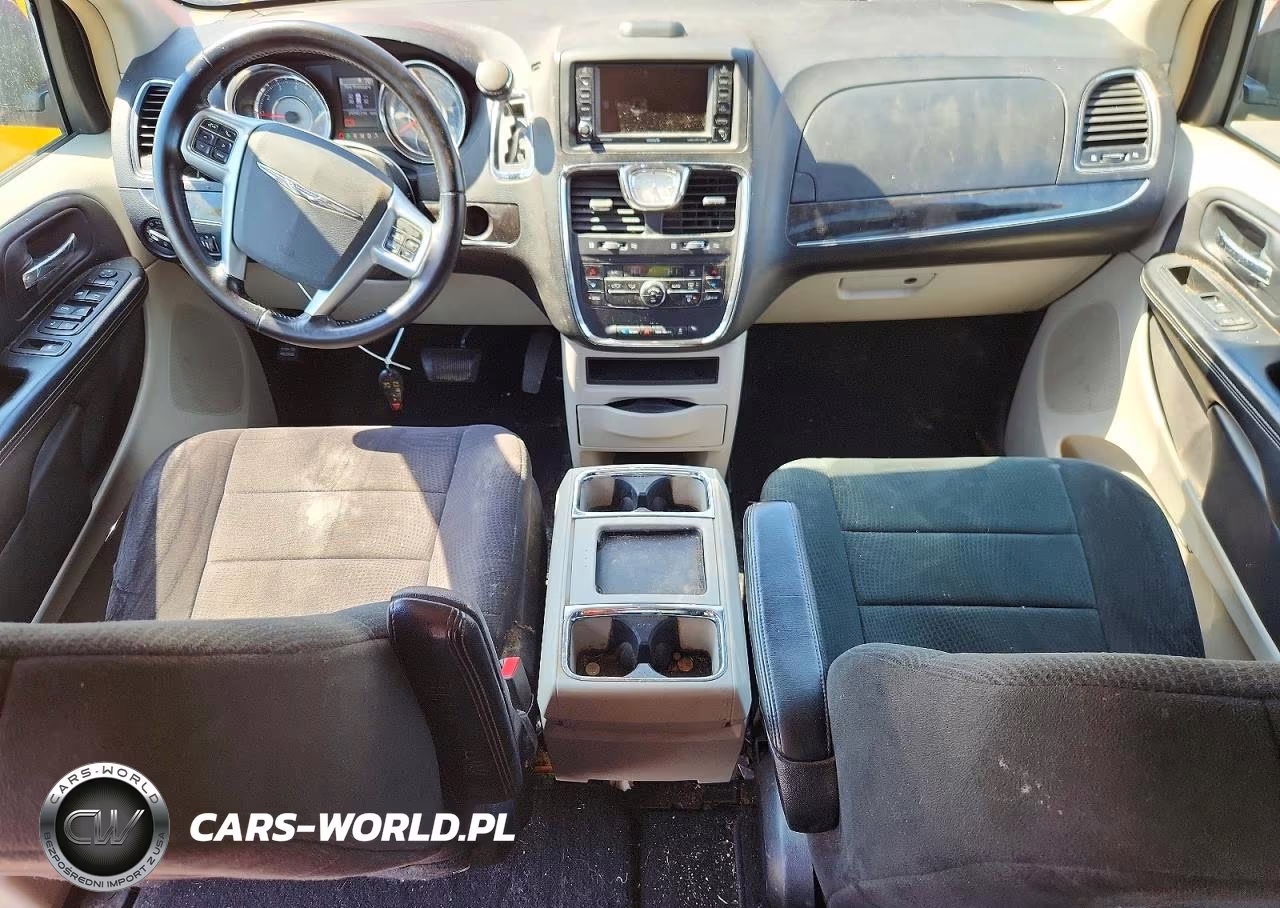 2012 Chrysler Town & Country Touring VIN:2C4RC1BG1CR106594 - 8