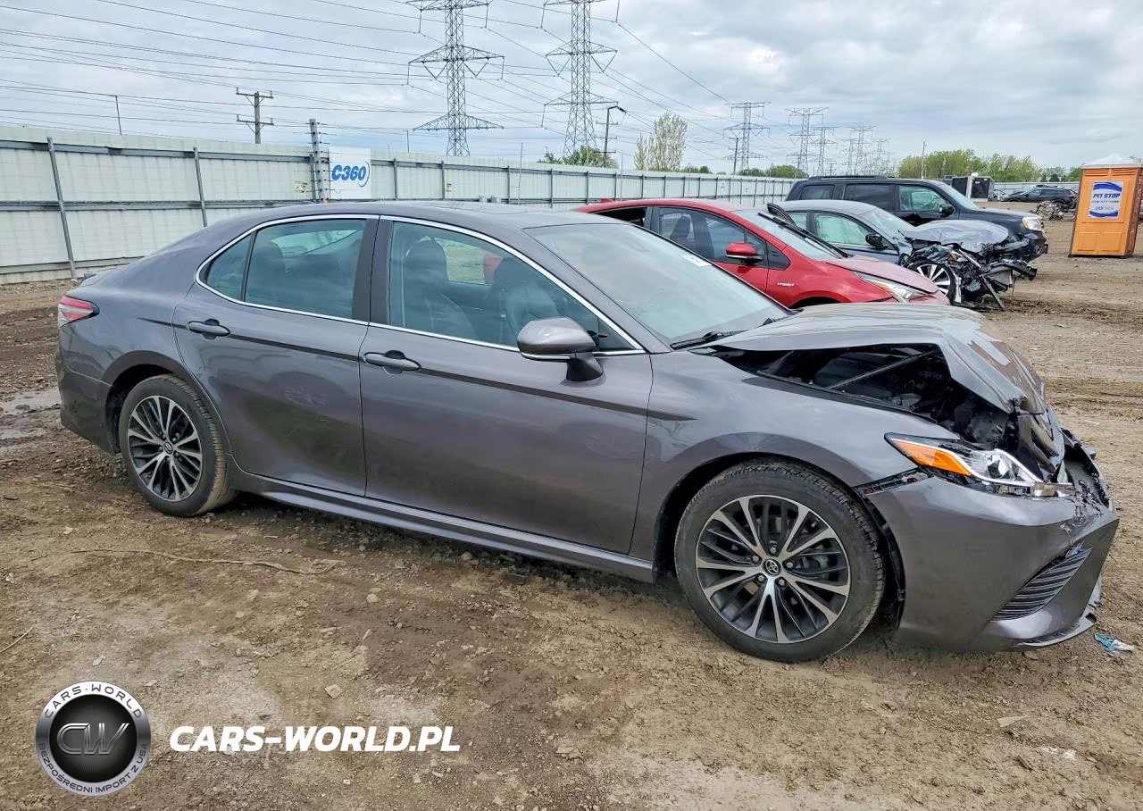 2019 Toyota Camry Se VIN:4T1B11HK2KU814952 - 4