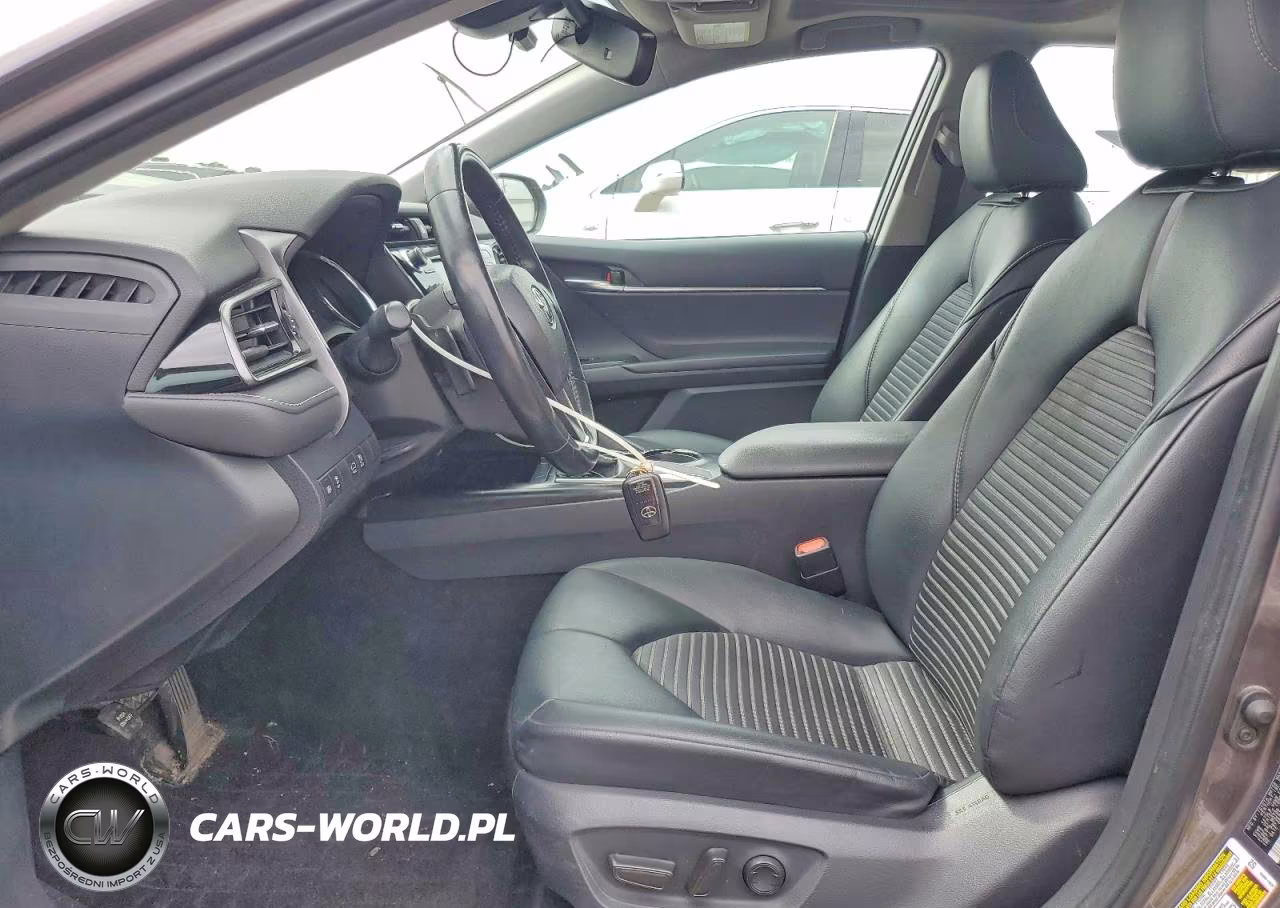 2019 Toyota Camry Se VIN:4T1B11HK2KU814952 - 7