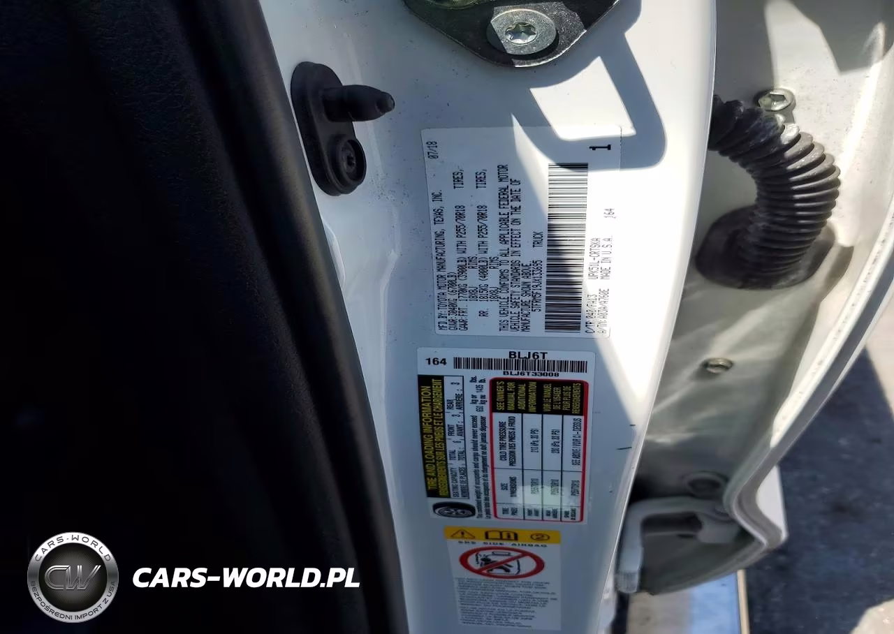 2018 Toyota Tundra Sr VIN:5TFRM5F19JX133695 - 12
