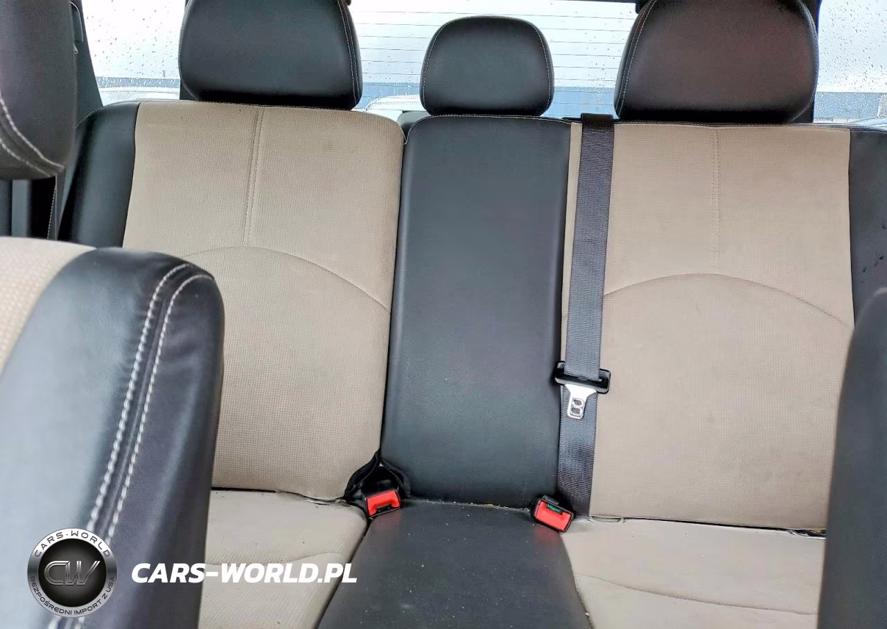 2010 Mercury Mariner Premier VIN:4M2CN9H76AKJ29123 - 10
