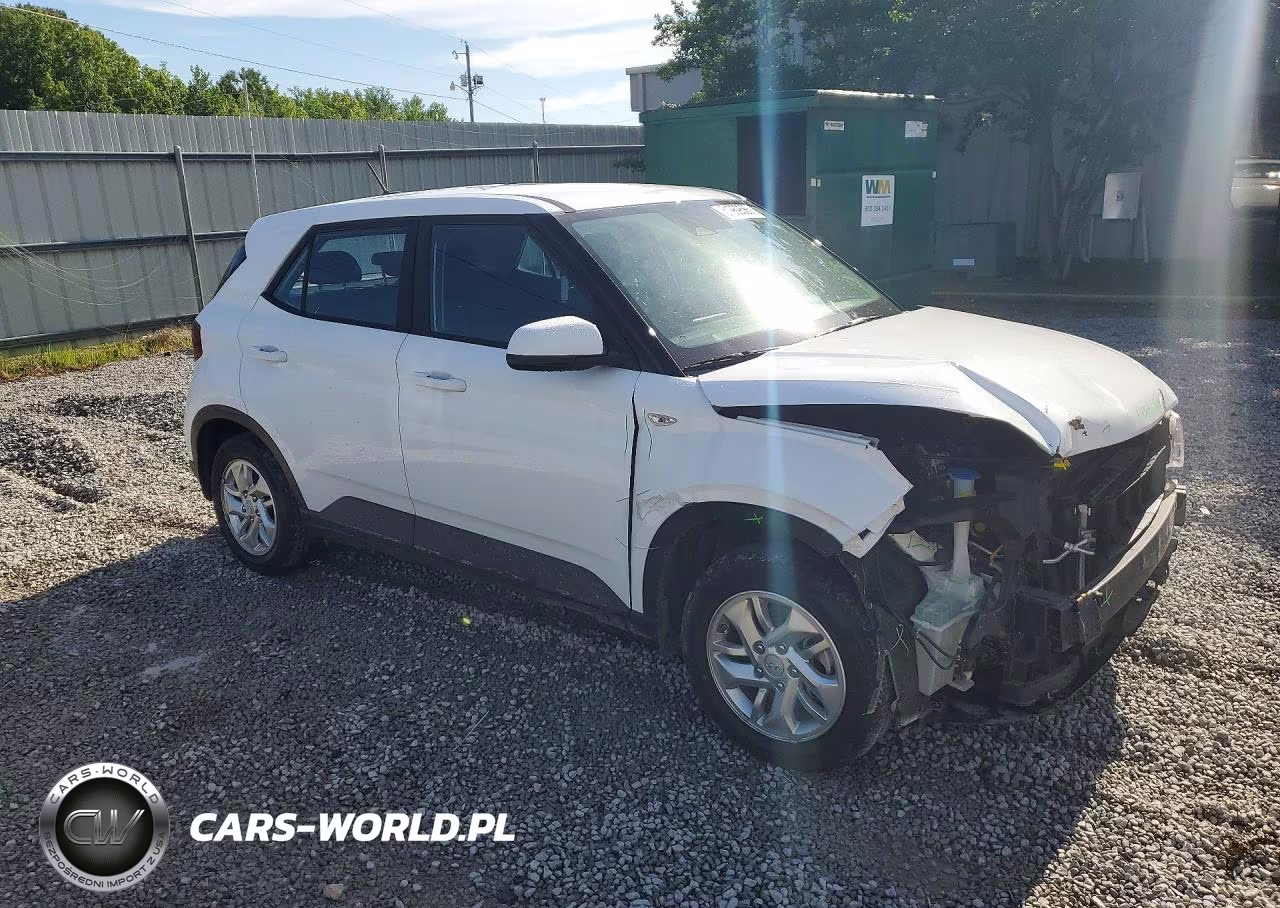 2023 Hyundai Venue Se VIN:KMHRB8A38PU220445 - 4