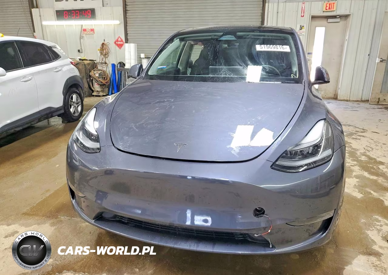 2023 Tesla Model Y VIN:7SAYGDEE6PF919851 - 5